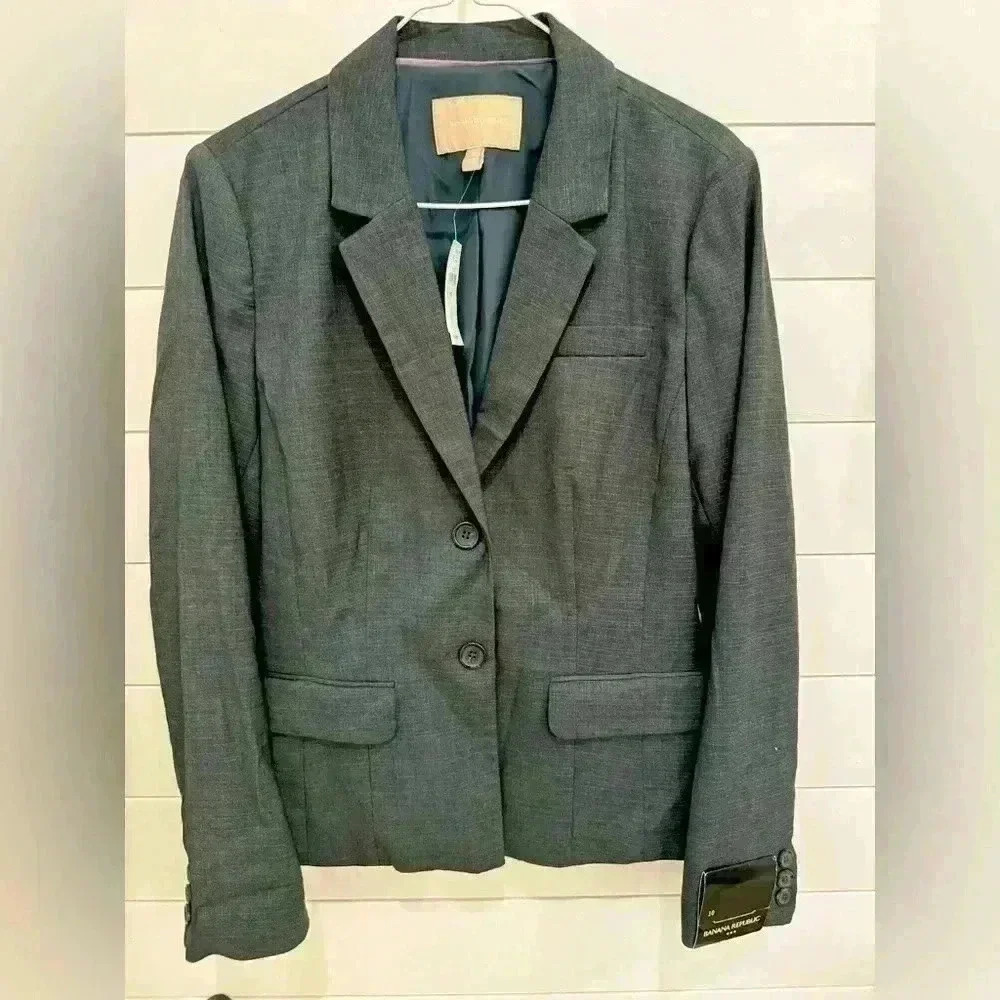 Banana Republic NWT Dark Grey Women’s Blazer Size 10
